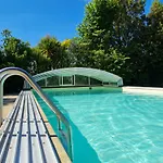 D'hote Bali Avec Parking לה-רוש-סור-יון
